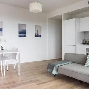  Appartamento Joivy Uptown Flats With Balcony, Good Connection To Centre